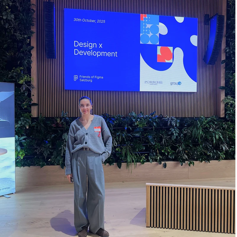 Anastasia auf der Design × Development Figma Konferenz