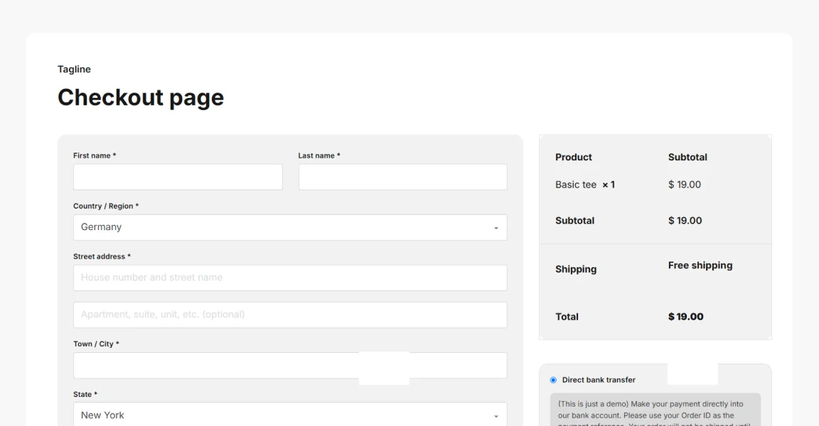 Checkout-Seite eines Onlineshops mit Formularfeldern und Bestellübersicht