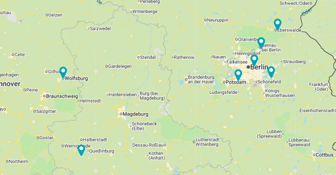 Karte mit markierten Standorten rund um Berlin, Magdeburg und Wolfsburg