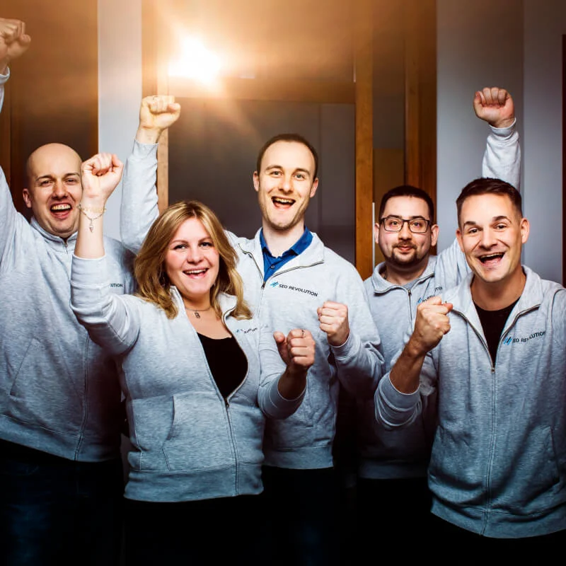 seo revolution team