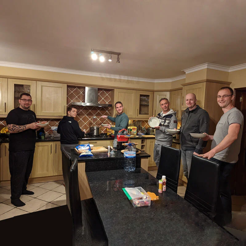 team seo revolution beim essen